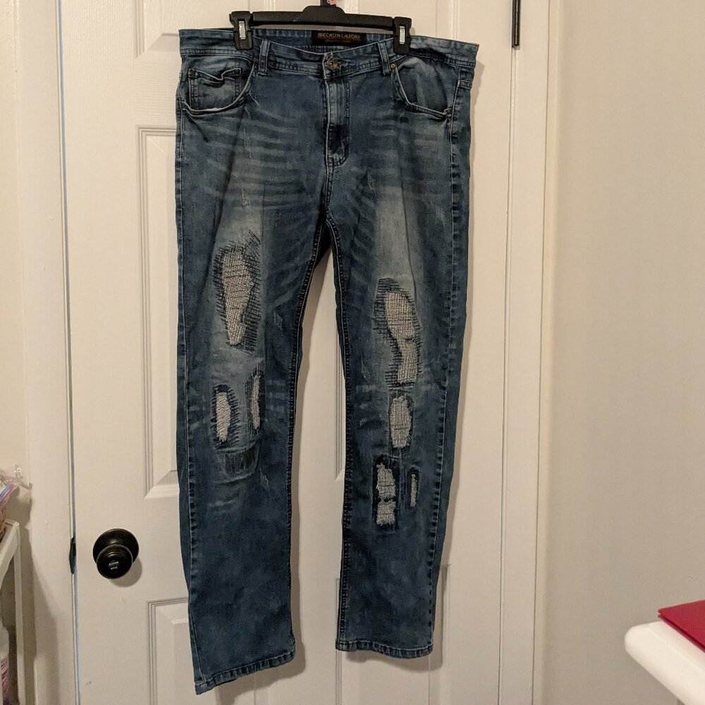 Brooklyn Laundry American Collection distressed straight leg jeans size 38 x 32